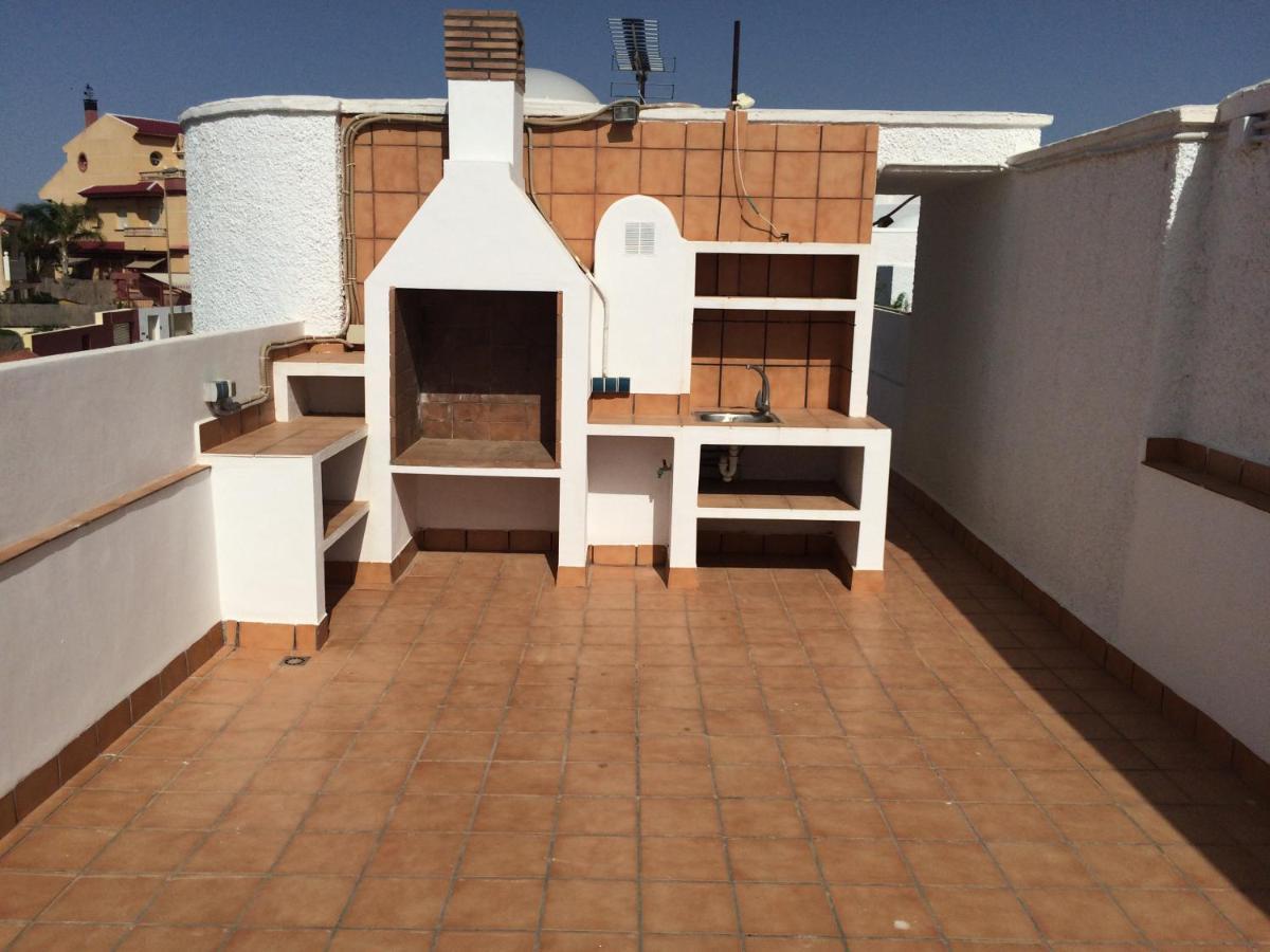 Puerto De Mazarron Large House With Roof Terrace & Sea Views-5 Guests Have 3 Bedrooms & 1 To 4 Guests Have 2 Bedrooms Esterno foto